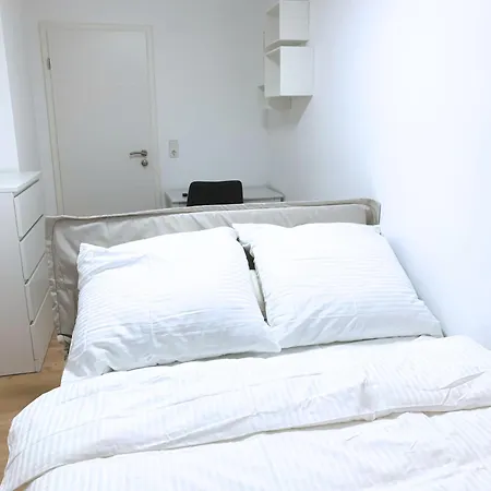 Stay33 - Konfortables Gaestehaus 'naehe Messe' Ανόβερο