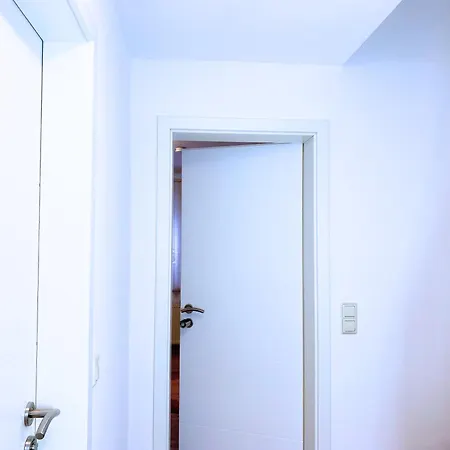 Stay33 - Konfortables Gaestehaus 'naehe Messe' Ανόβερο